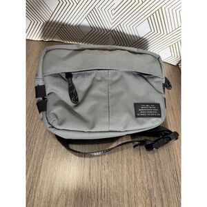 Imperial Motion Borealis waistpack Grey Canvas Fanny Pack Bag Adjustable Strap